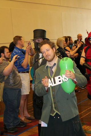 Illustration for article titled The Craziest Cosplay from Gen Con 2015!